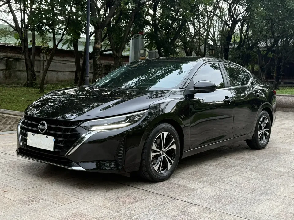 Nissan Sylphy Sylphy 1.6L CVT Enjoy Edition 2023 — photo 1, buy with delivery to Moscow
