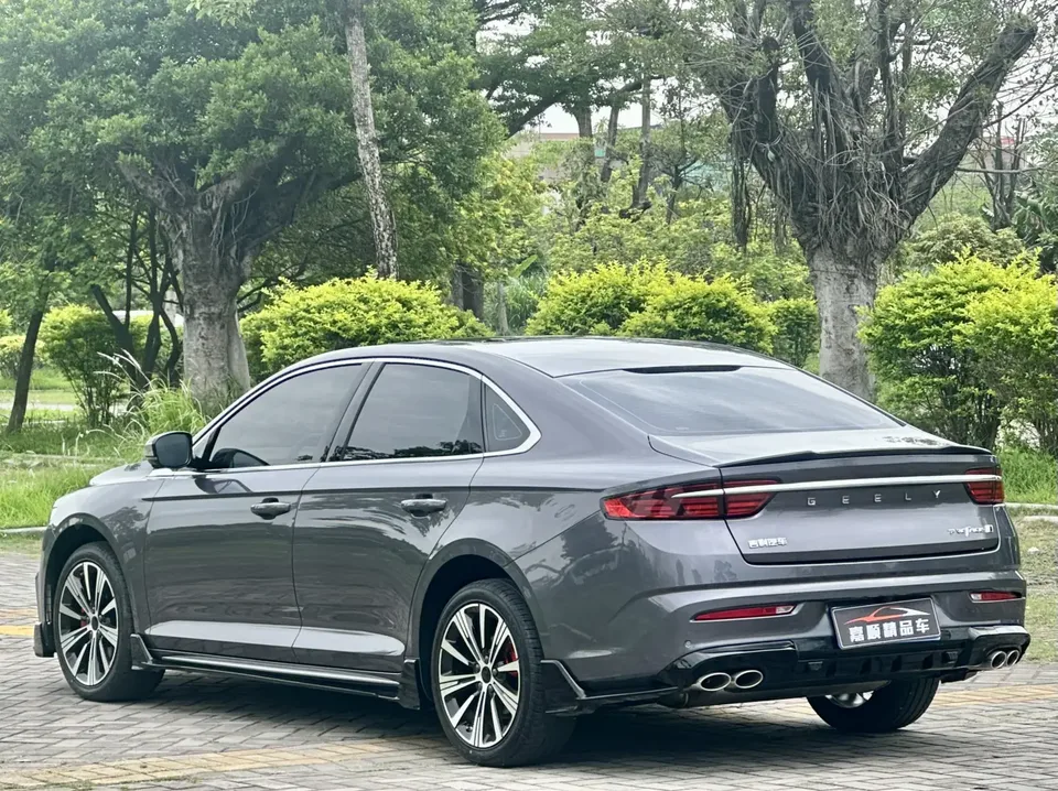 Geely Preface Xing Rui 1.5T Dongfangyao Kunlun Edition 2025 — thumbnail 2