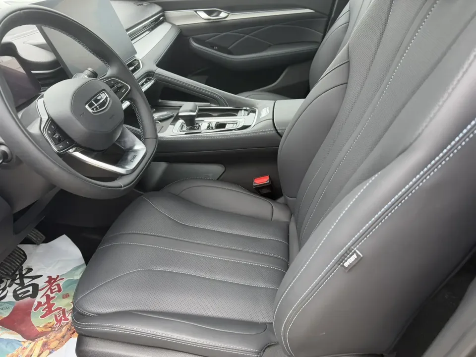 Geely Preface Xing Rui 1.5T Dongfangyao Kunlun Edition 2026 — thumbnail 5