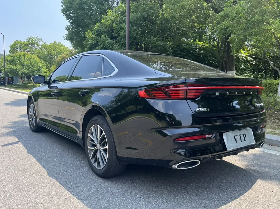 Geely Preface Xing Rui 1.5T Dongfang Yao Jinghong Edition 2025 — thumbnail 4