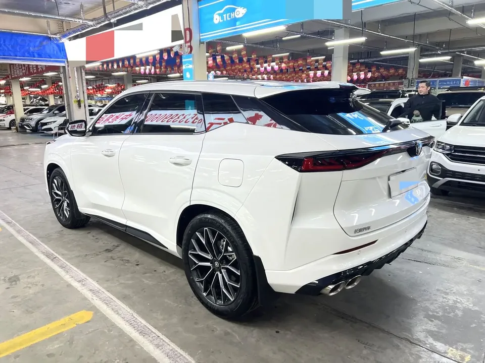 Changan Uni-Z Changan UNI-Z 1.5T DCT Premium 2025 — thumbnail 4