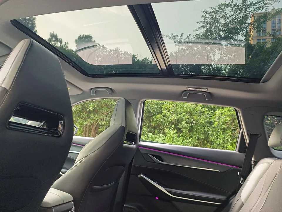 Changan CS75PLUS Changan CS75 PLUS The third generation champion version 1.5T automatic intelligent driving style 2024 — thumbnail 3