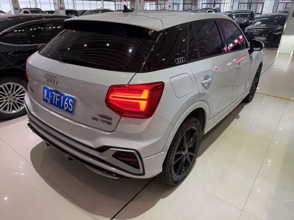 Audi Q2L Audi Q2L 35 TFSI Progressive Dynamic 2022 — thumbnail 2