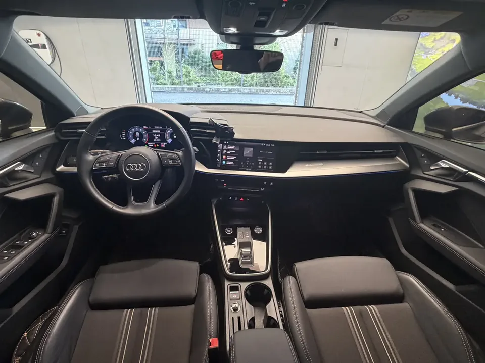 Audi A3 A3 facelift Sportback 35 TFSI stylish and sporty 2023 — thumbnail 3
