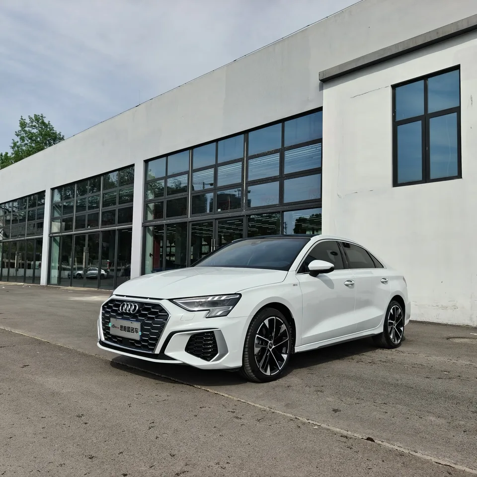 Audi A3 A3 A3L Limousine 35 TFSI Fashion Sports 2023 — photo 1, buy with delivery to Moscow