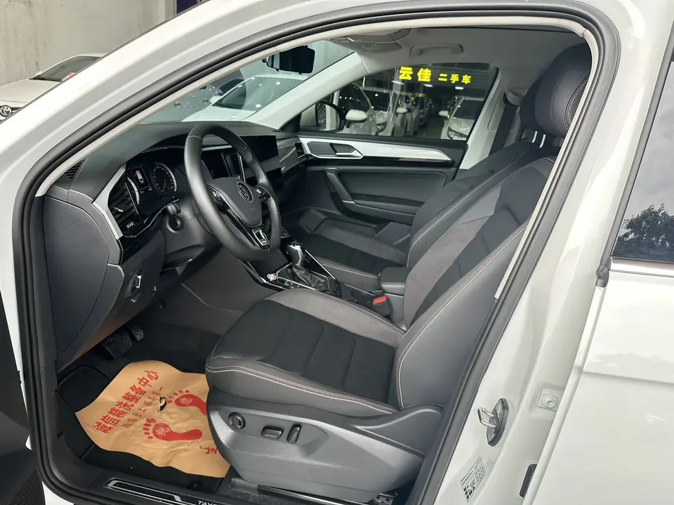 Volkswagen Tayron Tayron Tanyue 2022 280TSI 2WD Luxury Smart Edition 2022 — thumbnail 3