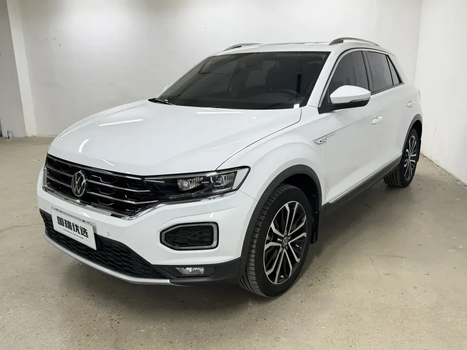 Volkswagen T-Roc T-Roc Tange 280TSI DSG two-wheel drive comfort PLUS 2022 — photo 1, buy with delivery to Moscow