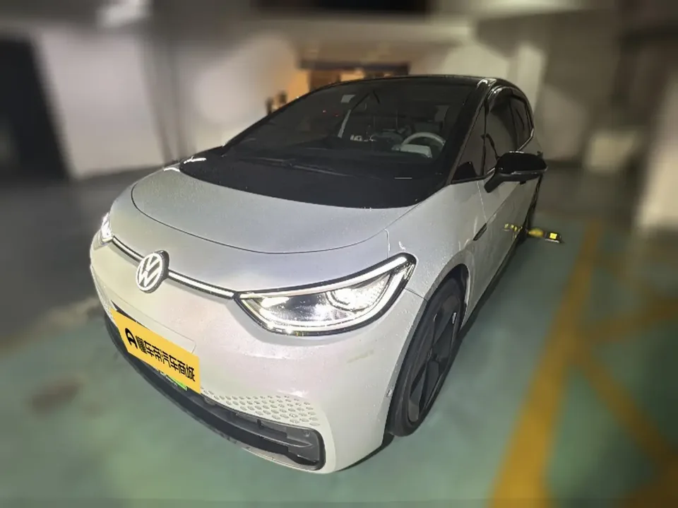 Volkswagen ID.3 Volkswagen ID.3 Extreme Edition 2022 — photo 1, buy with delivery to Moscow