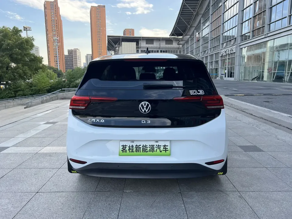 Volkswagen ID.3 Volkswagen ID.3 Pure Smart Edition 2023 — thumbnail 5