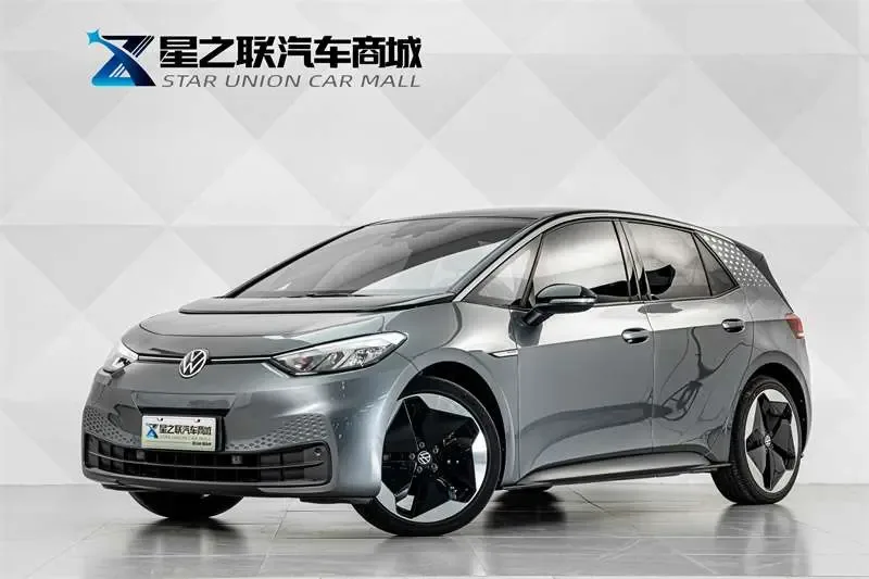 Volkswagen ID.3 Volkswagen ID.3 Upgraded Pure Smart Edition 2023 — photo 1, buy with delivery to Moscow