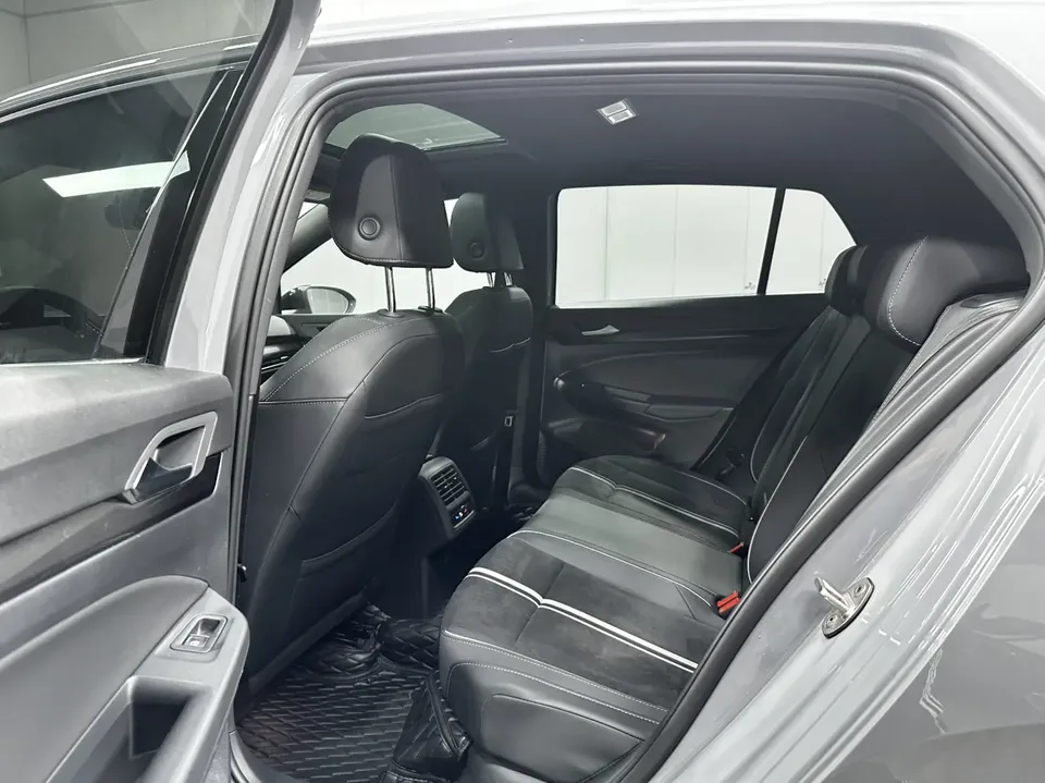 Volkswagen Golf golf 2021 280TSI DSG R-Line 2022 — thumbnail 5