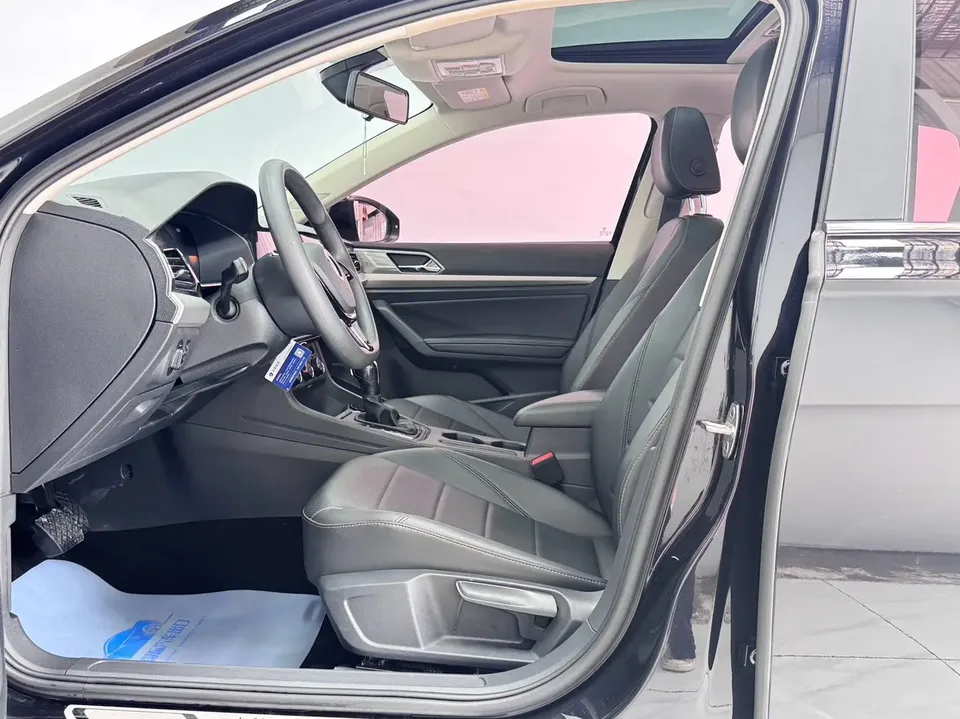Volkswagen Lavida Lavida 2022 280TSI DSG Comfort Edition 2022 — миниатюра 4