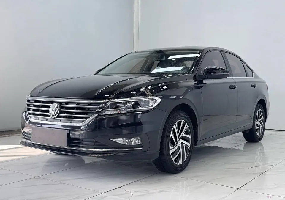 Volkswagen Lavida Lavida 2022 280TSI DSG Comfort Edition 2022 — photo 1, buy with delivery to Moscow