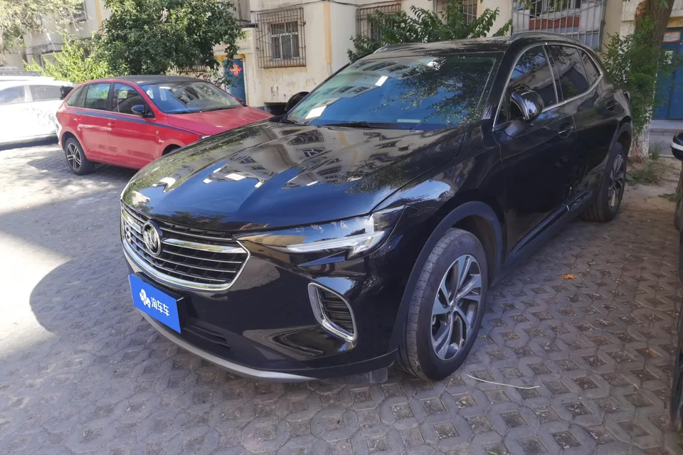Buick Envision S Envision S 2022 Envision S 552T Two-Wheel Drive Elite Edition 2022 — photo 1, buy with delivery to Moscow