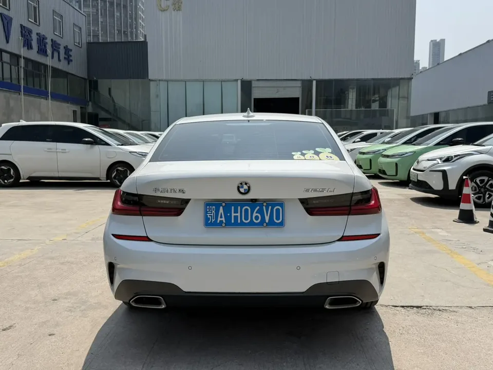 BMW 3 Series BMW 3 Series 320Li M Sport Package 2022 — thumbnail 2