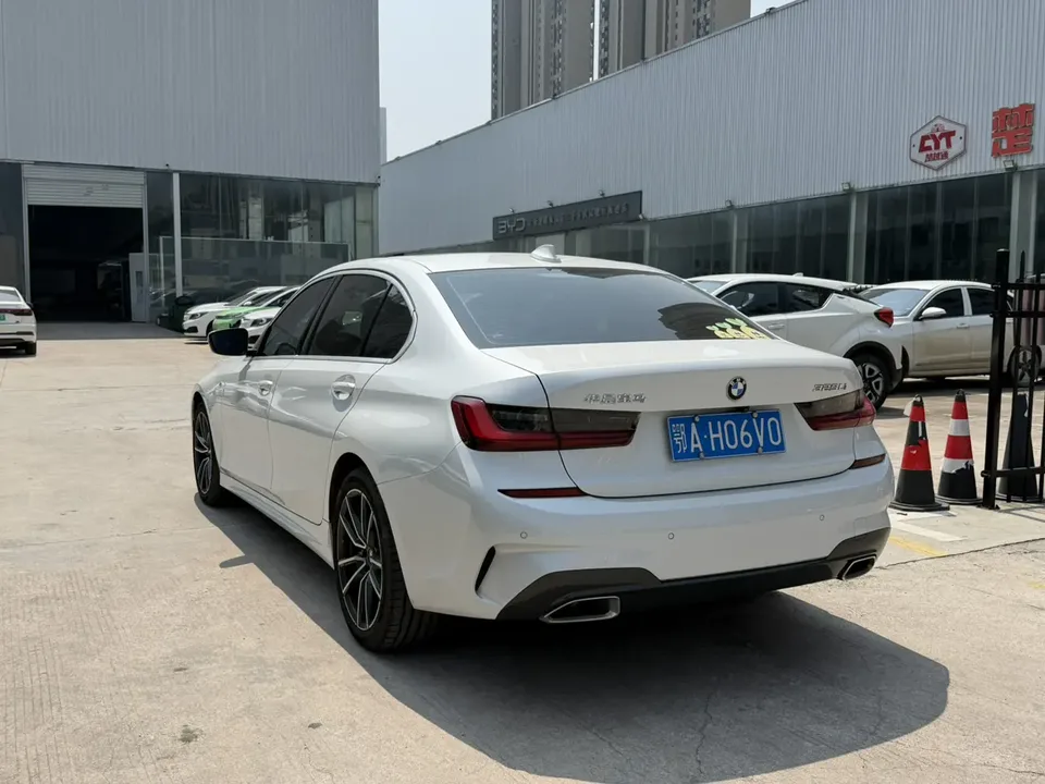 BMW 3 Series BMW 3 Series 320Li M Sport Package 2022 — thumbnail 4