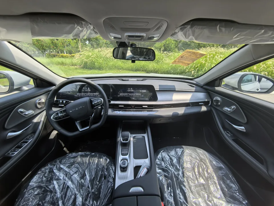 Chery Fengyun A8 Fengyun A8 70km Standard 2025 — thumbnail 4