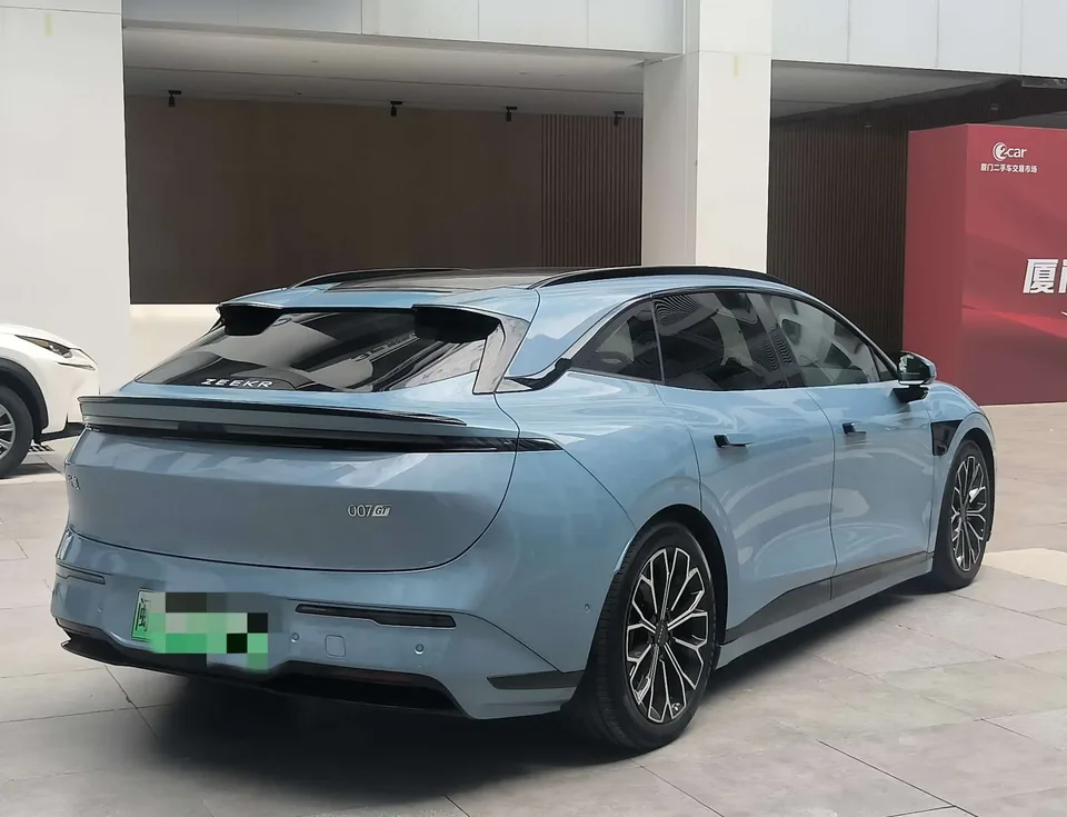 Zeekr 007GT ZEEKR 007GT Four-wheel drive intelligent driving version 75kWh 2025 — thumbnail 2