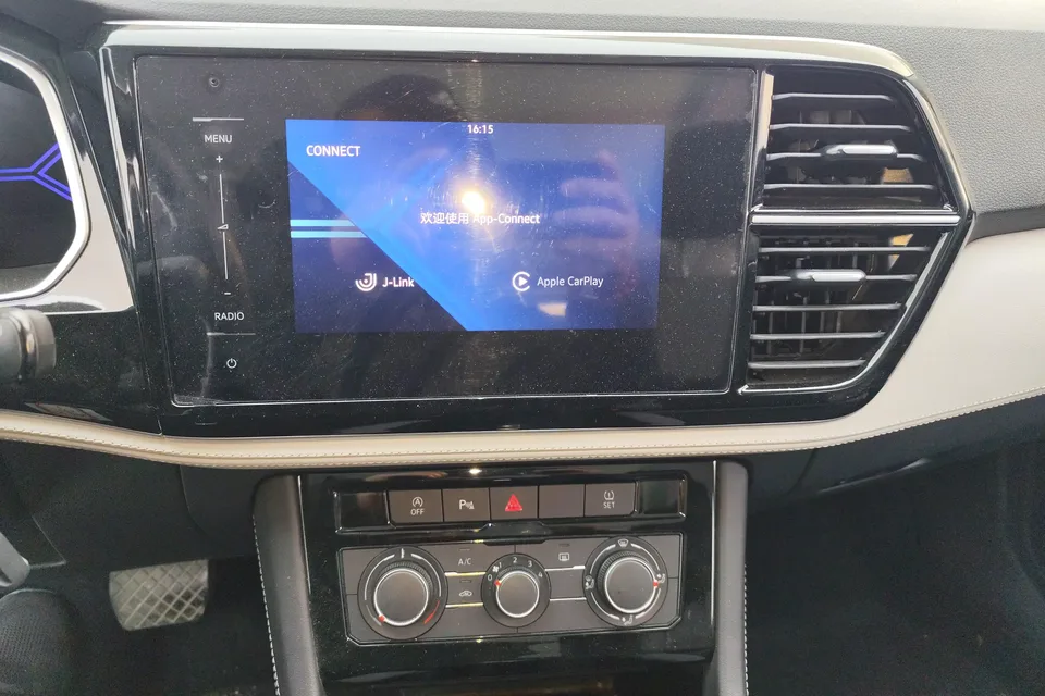 Jetta VS7 Jetta VS7 280TSI Automatic Progressive Edition 2023 — thumbnail 4