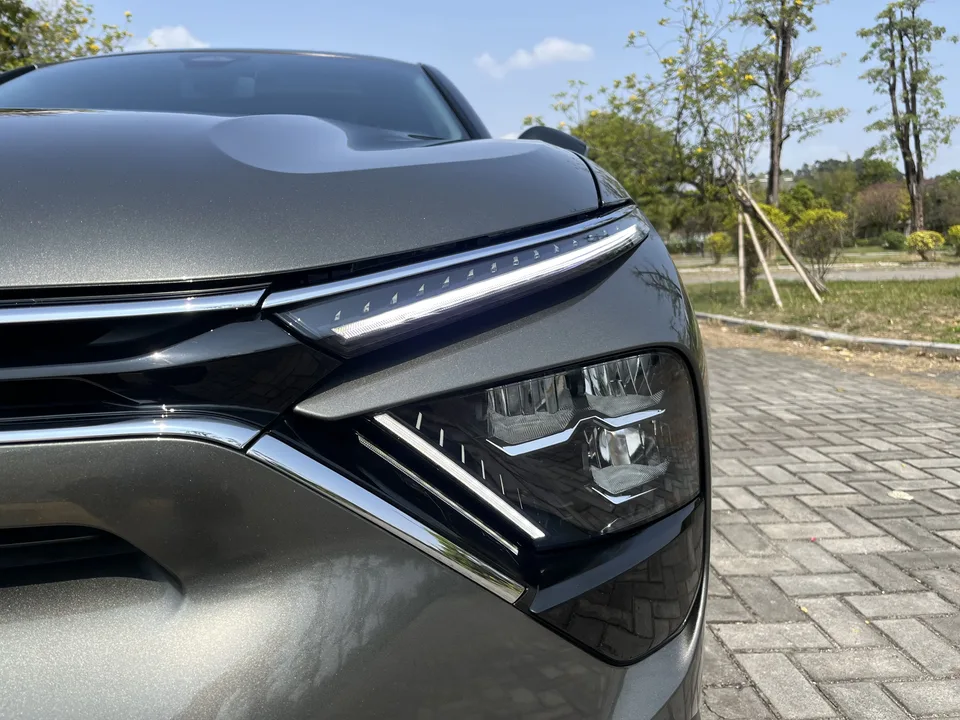 Citroen Versailles C5 X Versailles C5 X 1.6T Enjoy Extraordinary Tiger Year Opening Edition 2022 — thumbnail 3