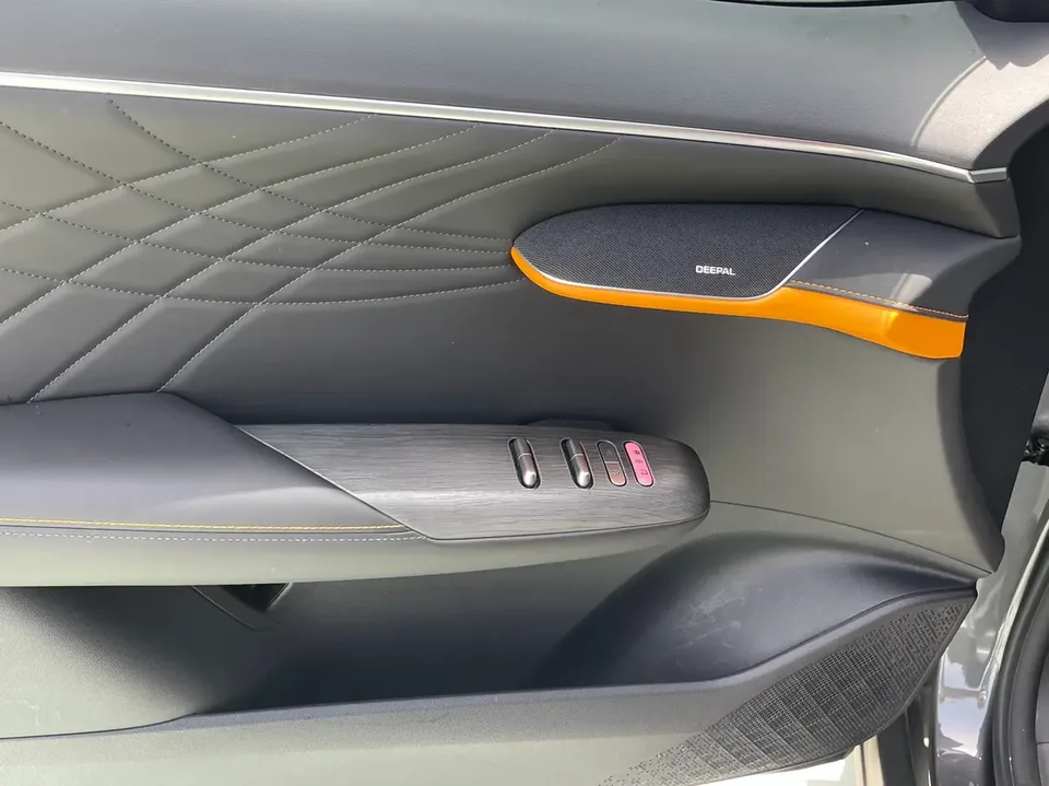 Deepal dark blue S07 Dark blue S07 215Max Deep Blue Intelligent Driving AD PRO Edition 2025 — thumbnail 5