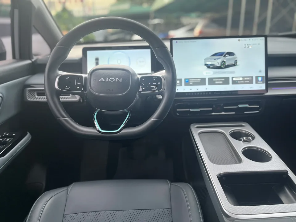 AION Y AION Y Plus 510 Smart Edition 2023 — thumbnail 4