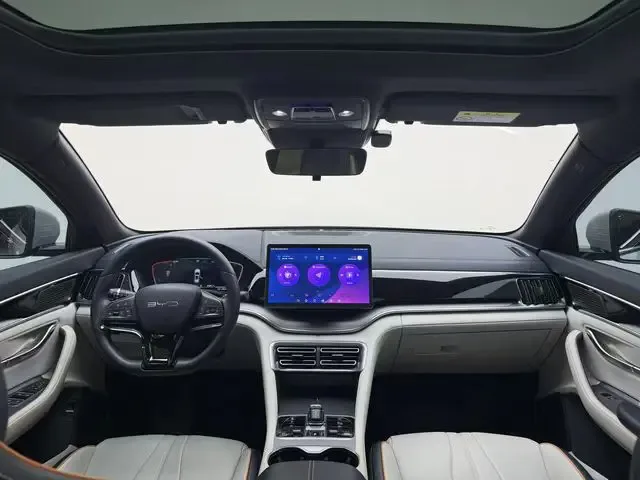 BYD Song PLUS DM Song PLUS DM DM-i Champion Edition 110KM Flagship 2023 — thumbnail 3