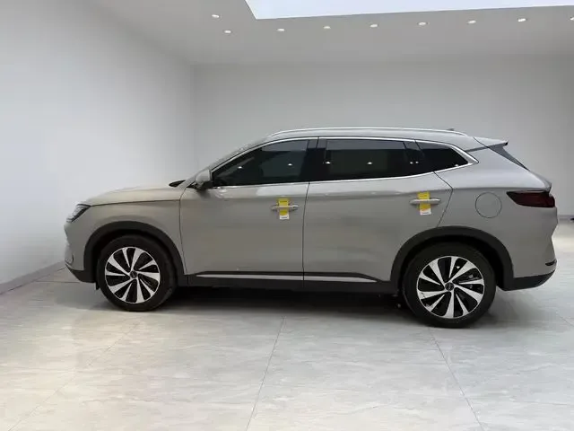 BYD Song PLUS DM Song PLUS DM DM-i Champion Edition 110KM Flagship 2023 — thumbnail 4