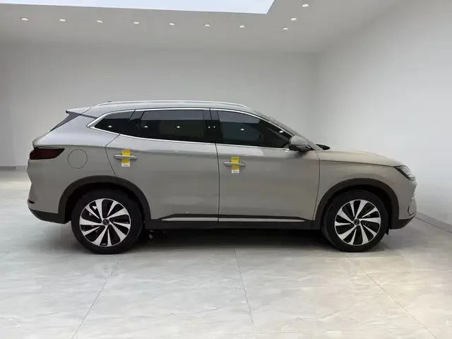 BYD Song PLUS DM Song PLUS DM DM-i Champion Edition 110KM Flagship 2023 — thumbnail 5