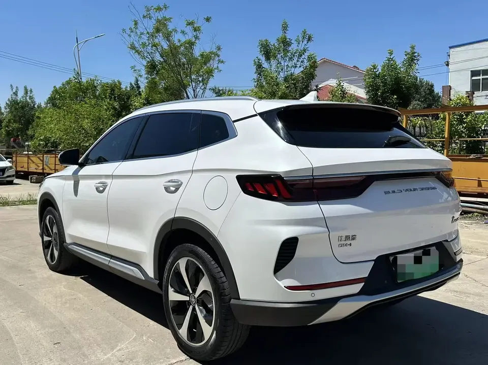 BYD Song PLUS DM Song PLUS DM 2021 DM-i 110KM 2WD Flagship 2023 — thumbnail 4