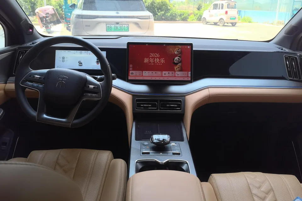 BYD Song L DM Song L DM DM-i 112KM Beyond Edition 2024 — thumbnail 4