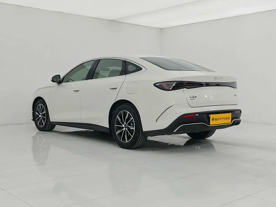 BYD Seal 06DM Seal 06DM DM-i 80KM Premium 2024 — thumbnail 2