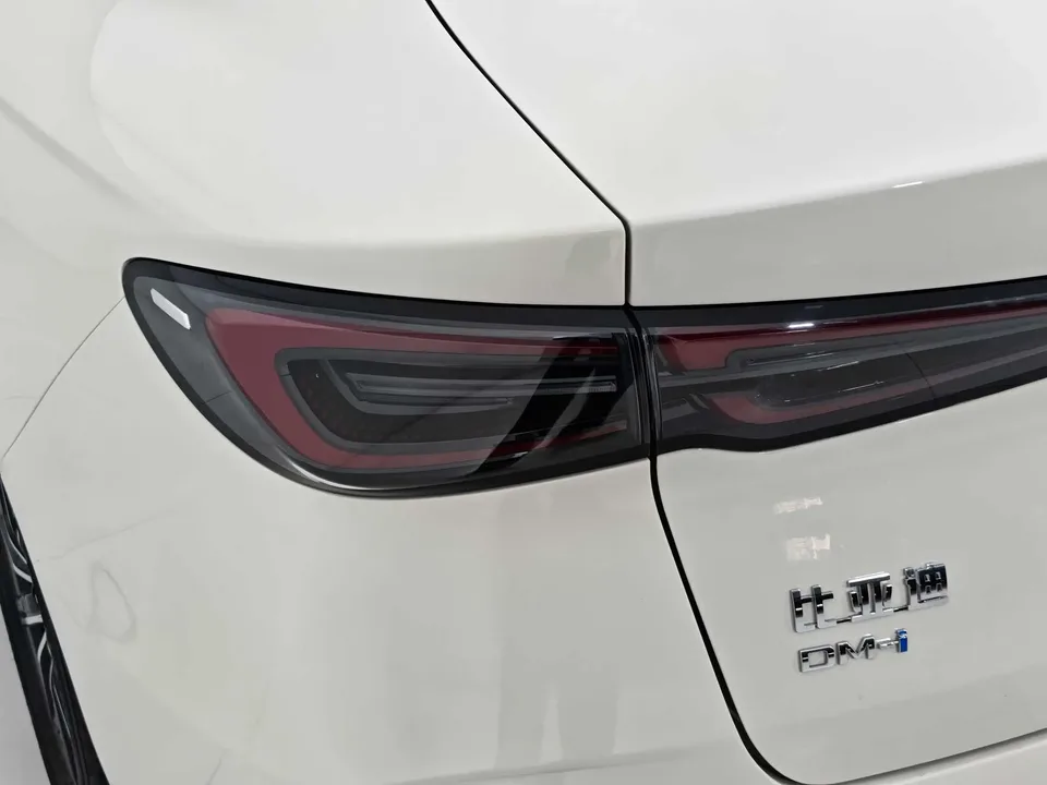 BYD Seal 06DM Seal 06DM DM-i 80KM Premium 2024 — thumbnail 4