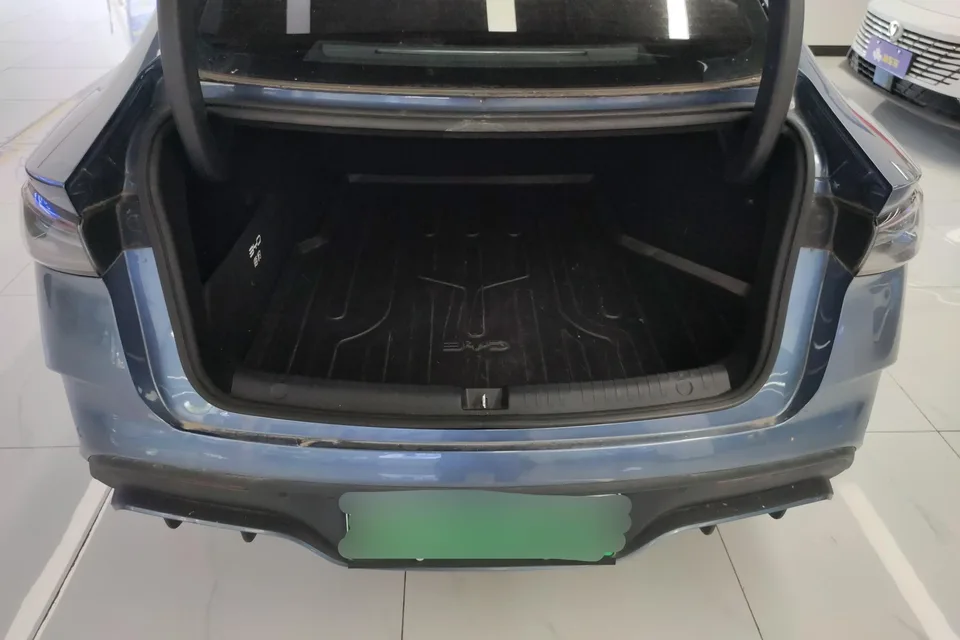 BYD Seal 06DM Seal 06DM DM-i 80KM Premium 2024 — thumbnail 5