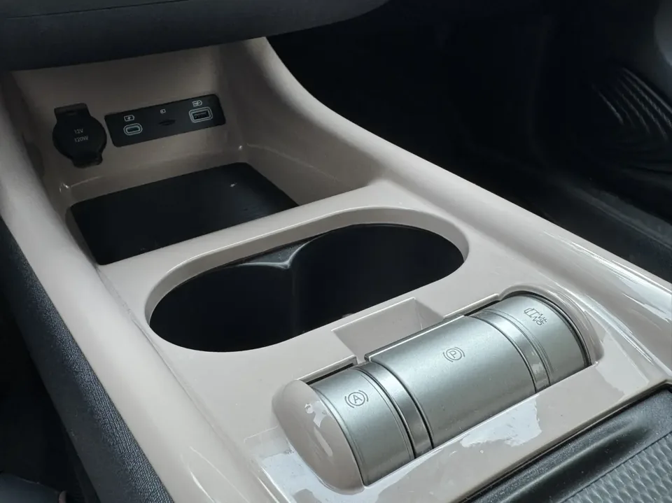 BYD Dolphin dolphin 420KM Free Edition 2025 — thumbnail 3