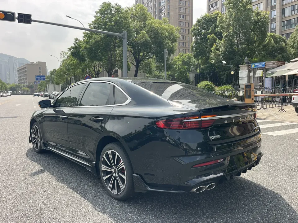Geely Preface Xing Rui Xingrui 2025 1.5T Dongfangyao Kunlun Edition 2025 — thumbnail 2