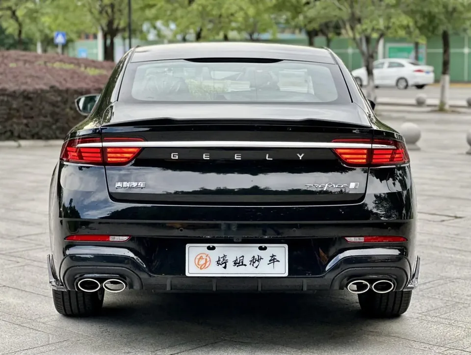 Geely Preface Xing Rui 1.5T Dongfangyao Kunlun Edition 2025 — thumbnail 2