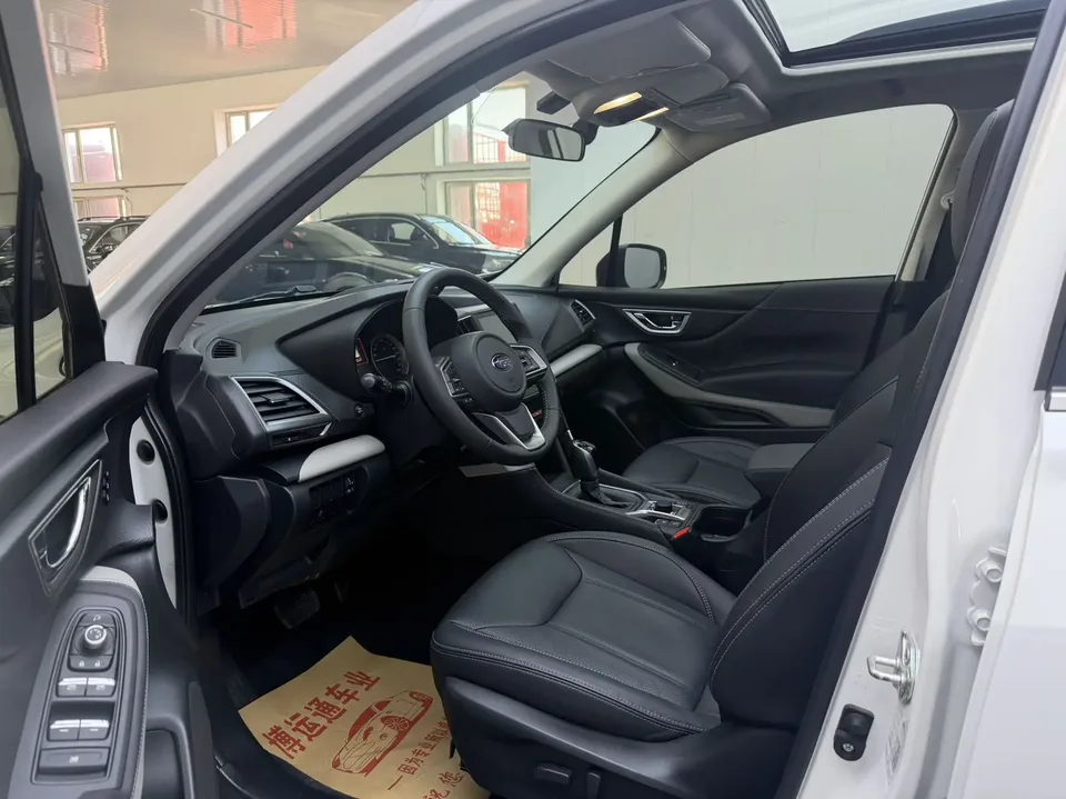Subaru Forester FORESTERForest man 2022 2.0i AWD Deluxe 2022 — thumbnail 3