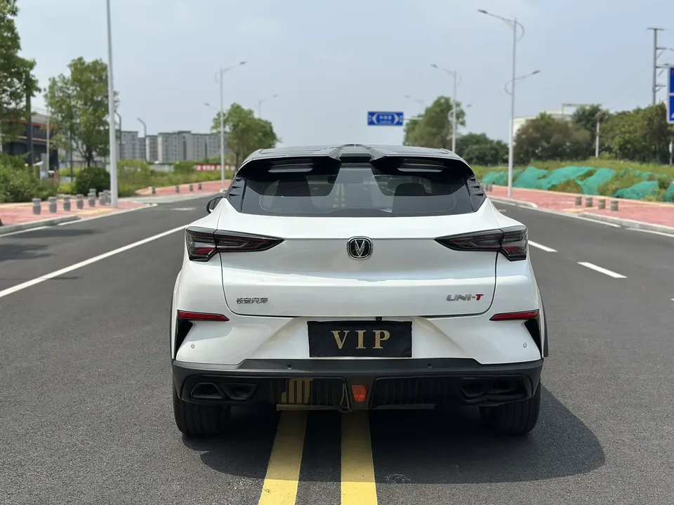 Changan UNI-T UNI-T Changan UNI-T 2022 2.0T Sports Edition Premium Edition 2022 — thumbnail 2