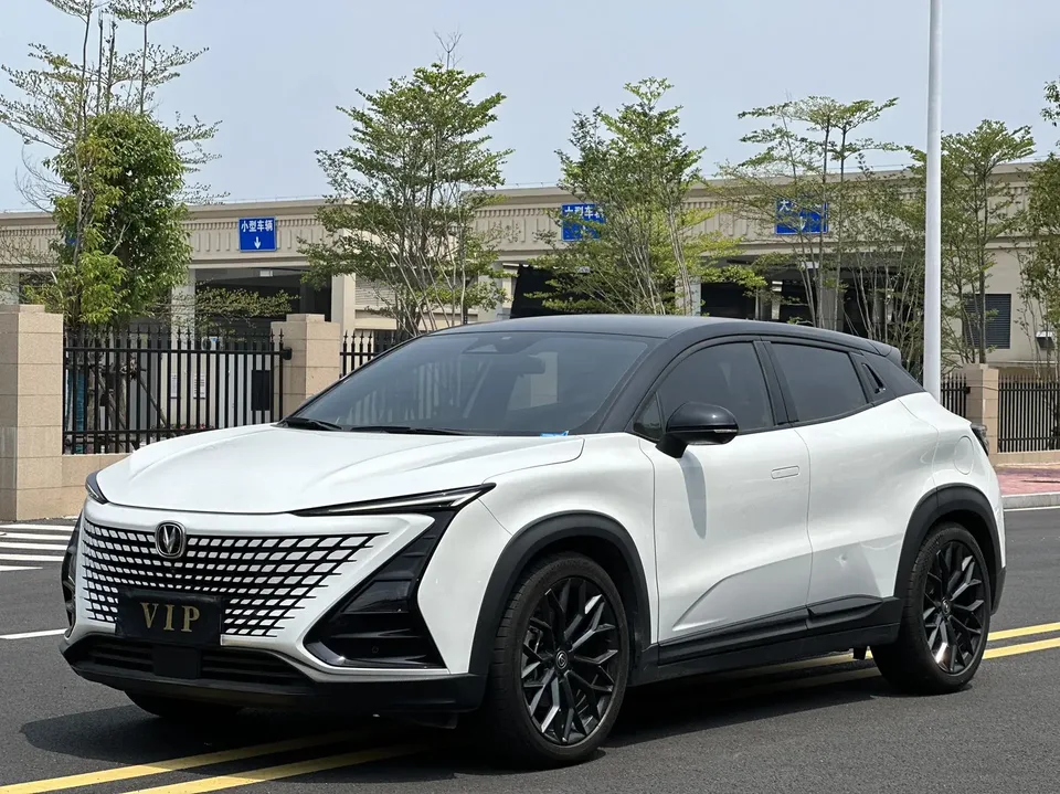 Changan UNI-T UNI-T Changan UNI-T 2022 2.0T Sports Edition Premium Edition 2022 — photo 1, buy with delivery to Moscow