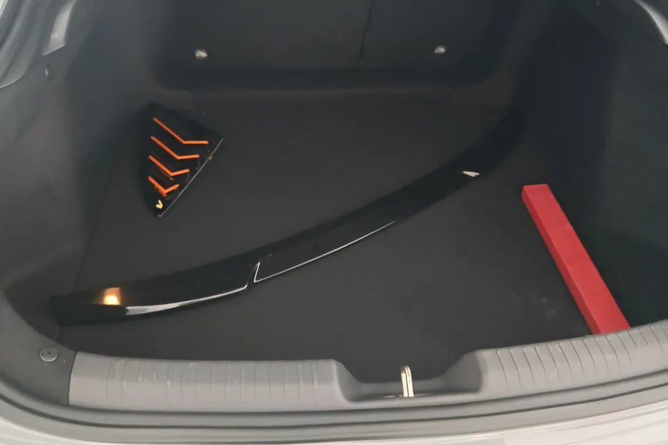 Changan UNI-V UNI-V 1.5T Sports Edition 2022 — thumbnail 5