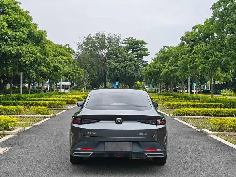 Changan Escape Escape 1.5T DCT Premium Edition 2024 — thumbnail 2