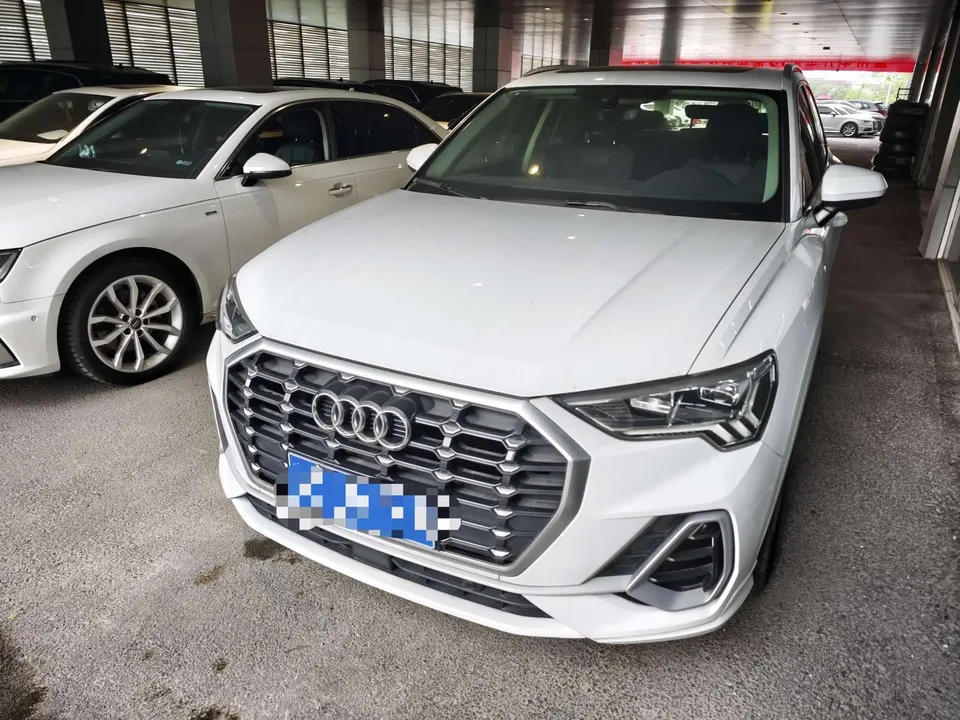 Audi Q3 Q3 Audi Q3 2023 35 TFSI aggressive and dynamic model 2023 — photo 1, buy with delivery to Moscow