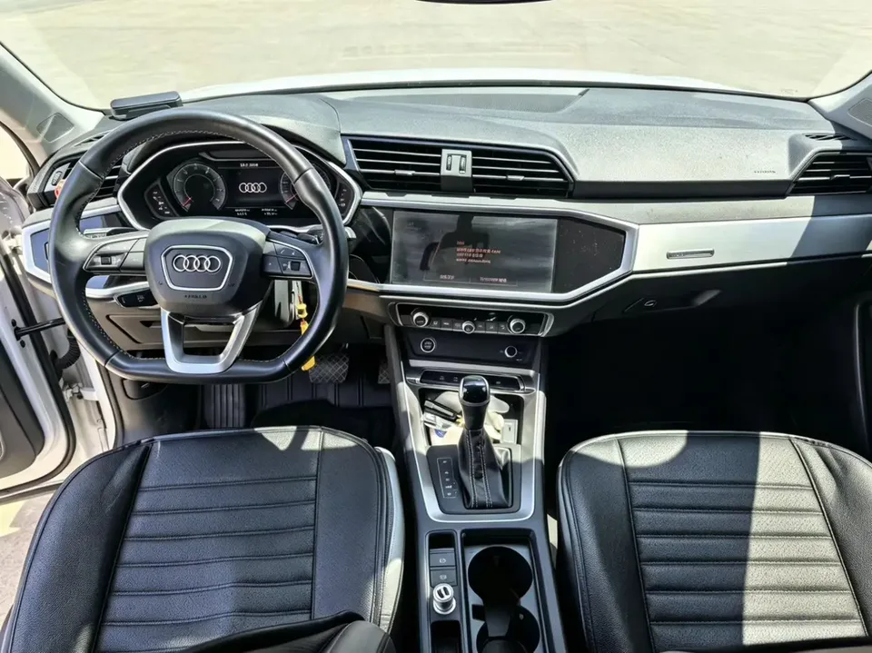 Audi Q3 Audi Q3 35 TFSI Stylish Dynamic 2022 — thumbnail 3