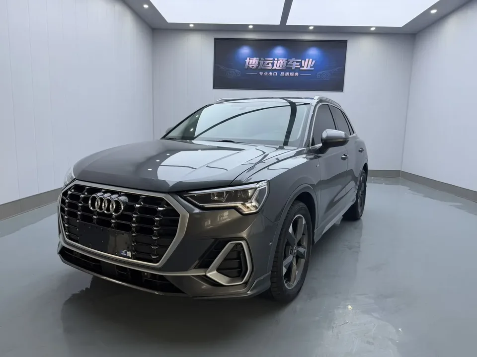 Audi Q3 Audi Q3 2022 35 TFSI Progressive Dynamic 2022 — photo 1, buy with delivery to Moscow