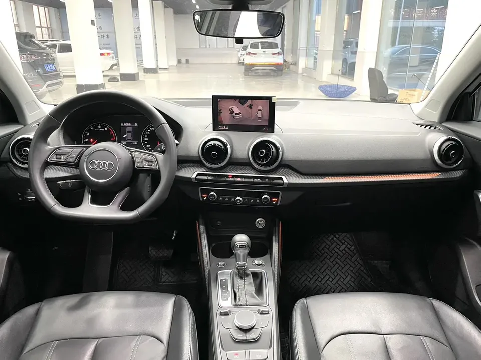Audi Q2L Audi Q2L 35 TFSI Stylish Dynamic 2022 — thumbnail 4