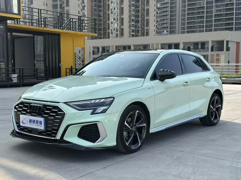 Audi A3 A3 Sportback 35 TFSI stylish and sporty 2022 — photo 1, buy with delivery to Moscow