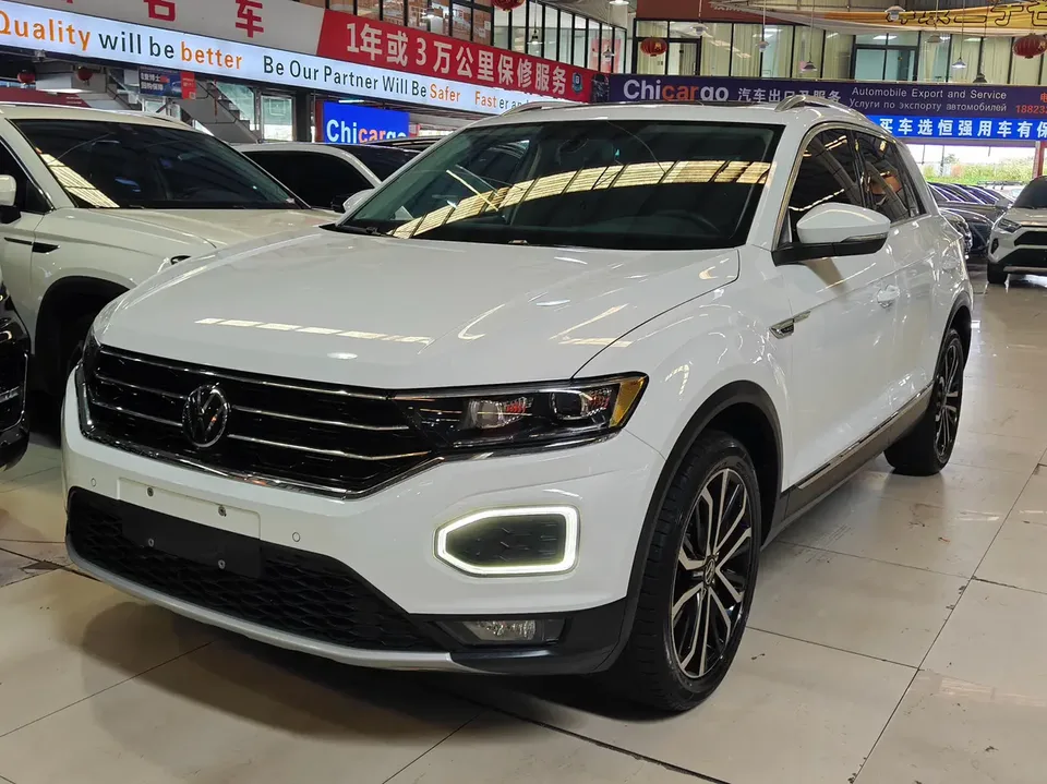 Volkswagen T-Roc T-Roc Tange 280TSI DSG two-wheel drive comfort PLUS 2022 — photo 1, buy with delivery to Moscow