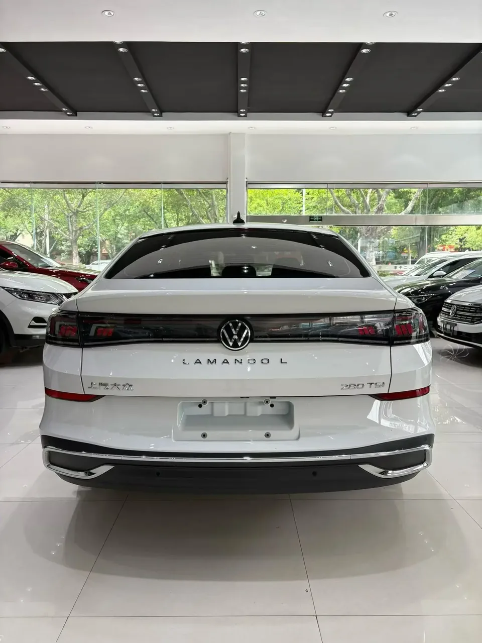 Volkswagen Lamando Lingdu Lingdu L 280TSI DSG Cool Edition 2022 — thumbnail 2