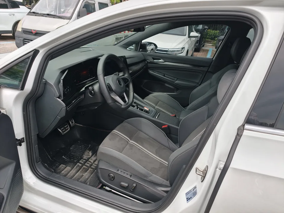 Volkswagen Golf golf 2023 280TSI DSG R-Line Lite 2024 — thumbnail 5